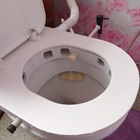 Устройство для гигиенических процедур